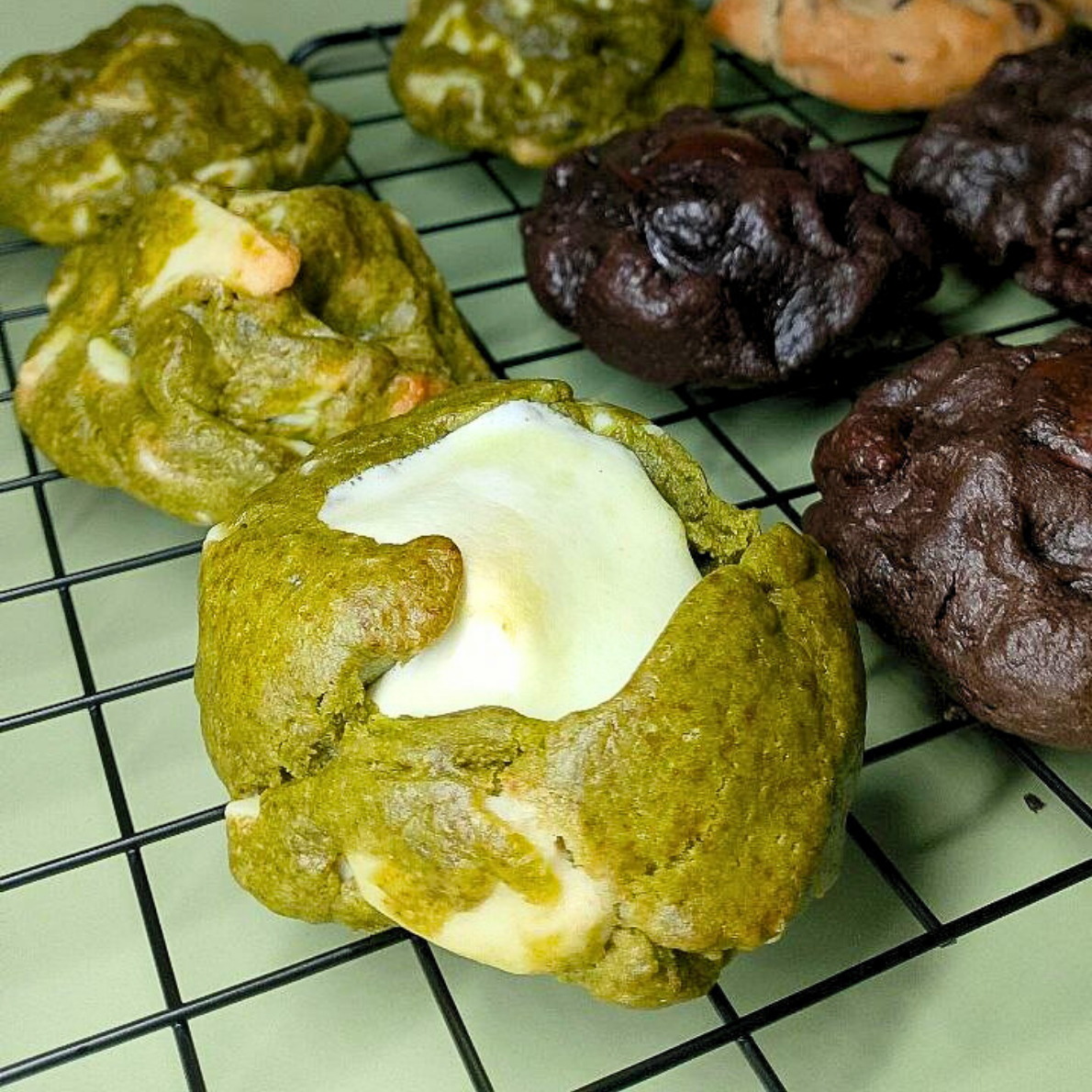 Custom Cake 3